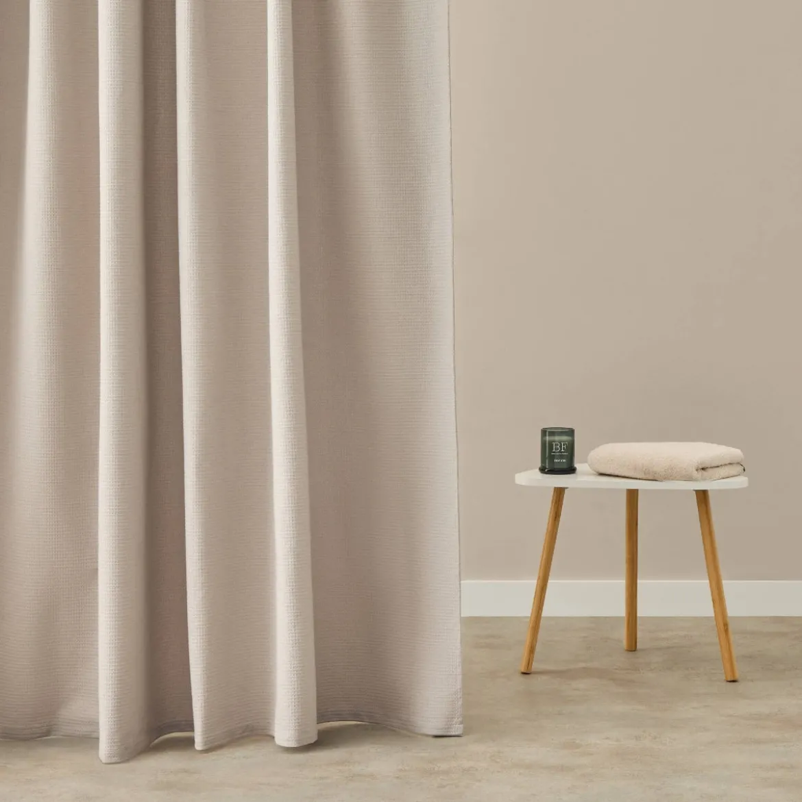 Cortina de baño pespunte decorativo Fedru