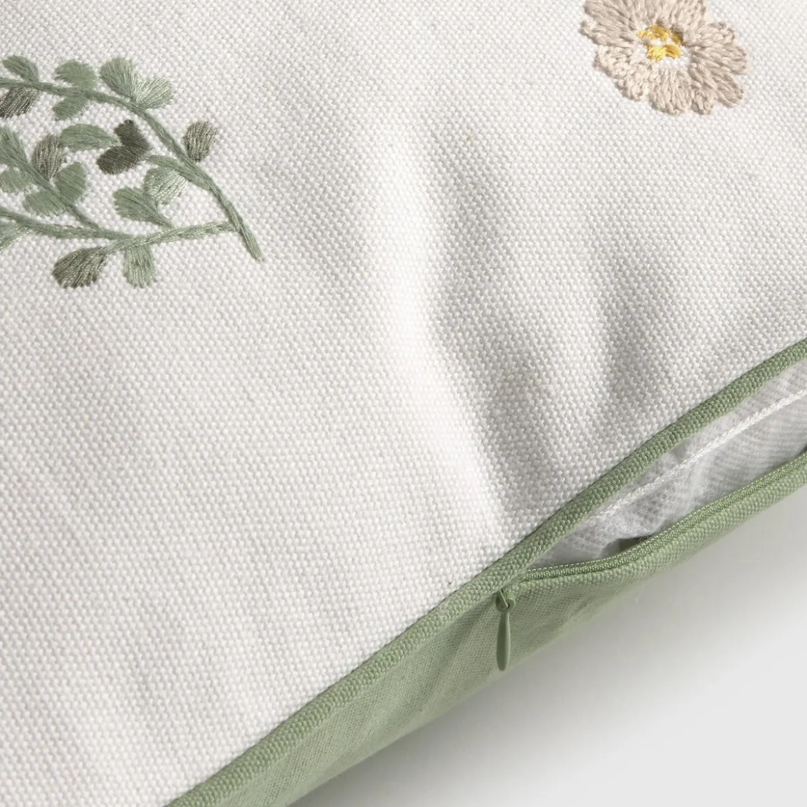Funda de cojín con bordado floral Groun