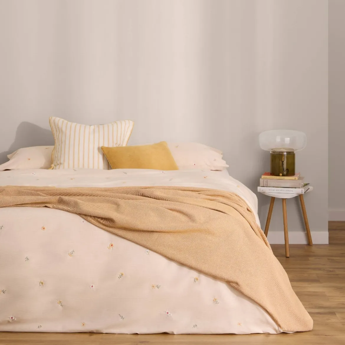 Funda nórdica algodón 180 hilos flores bordadas Laflora