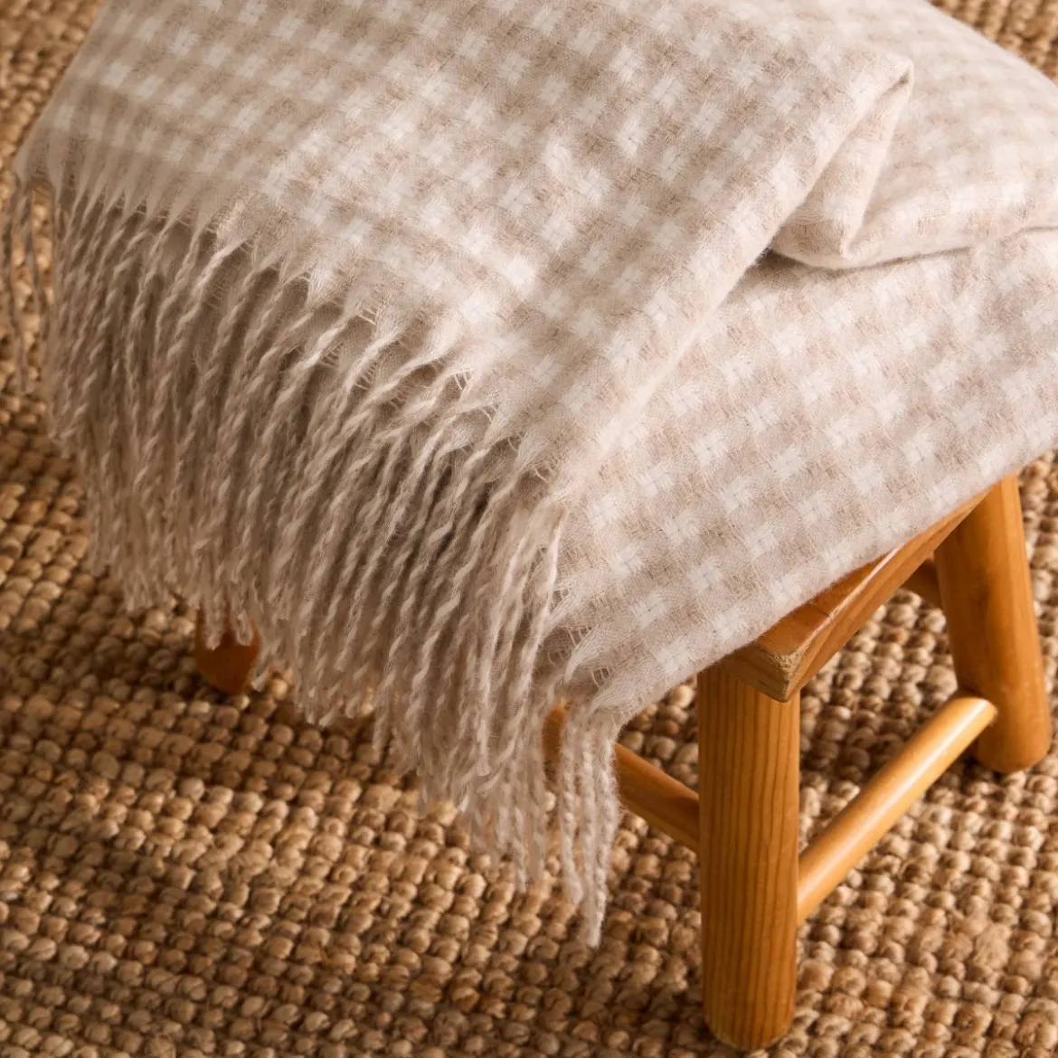 Plaid de cuadros con flecos Vipla
