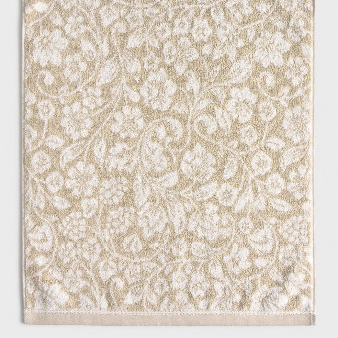 Toalla de baño algodón jacquard floral Medflo