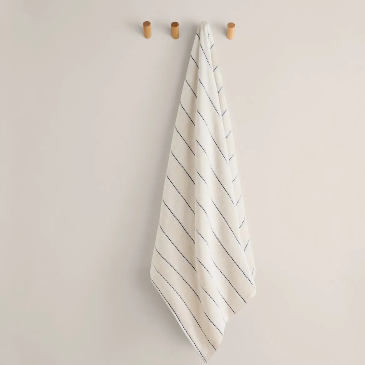 Toalla de baño algodón velour rayas Meto