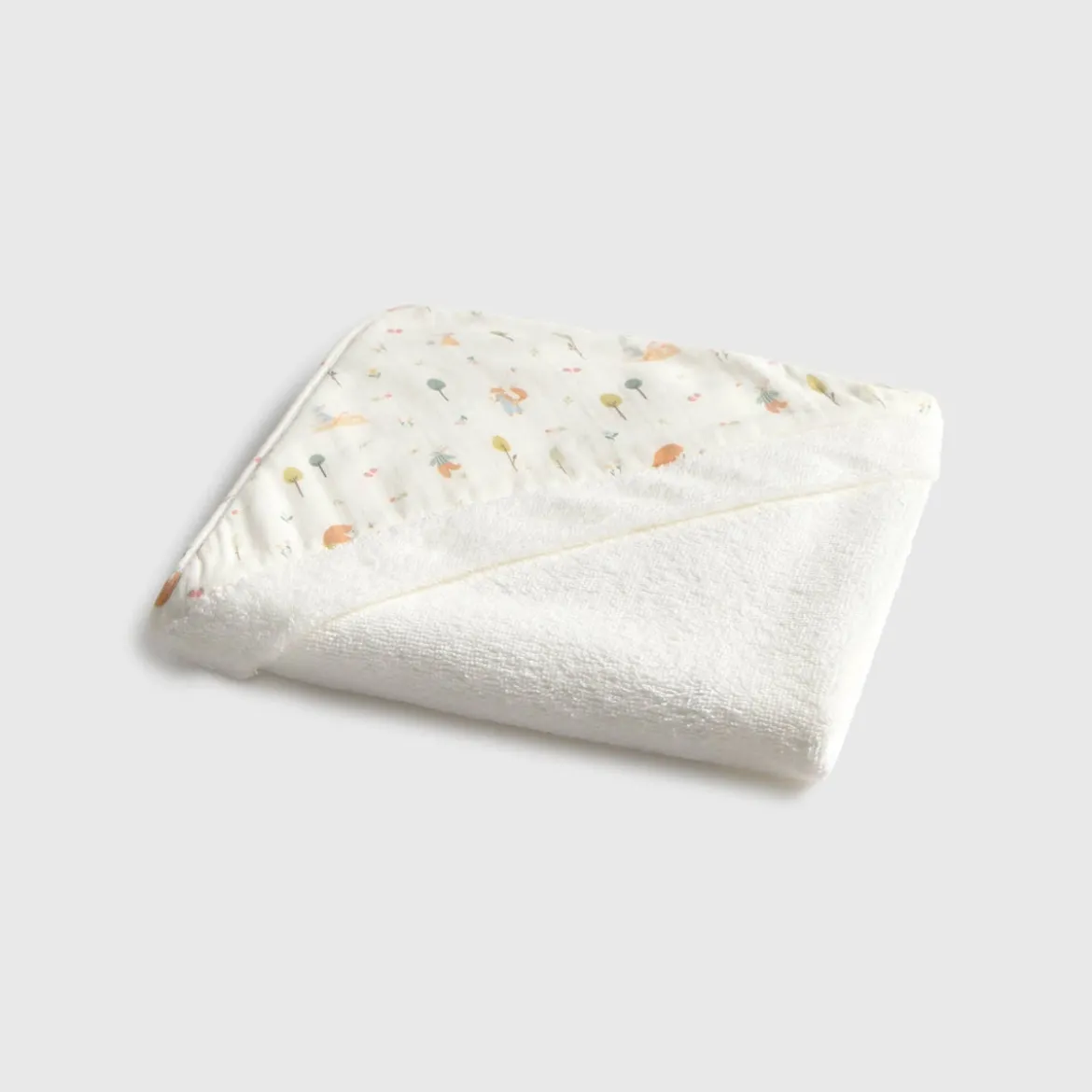 Toalla de baño con capucha estampado bosque